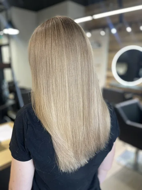 Metamorfoza – metamorfoza włosów Hair Space Gdynia