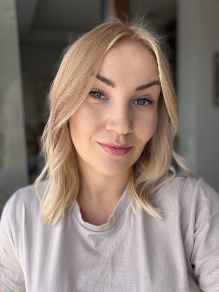 Metamorfoza – metamorfoza włosów Hair Space Gdynia